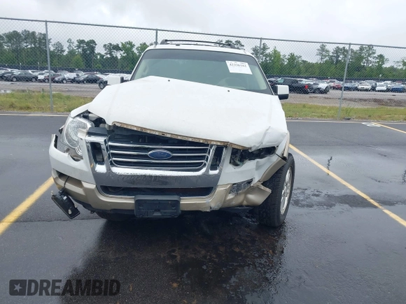 2007 Ford Explorer Eddie Bauer z VIN 1FMEU74EX7UB39530, wystawiony jako IAAI lot #42336162 z przebiegiem 191 848 mil mil oraz . Historia ofert i sprzedaży dostępna na DreamBid. Obrazek 12.