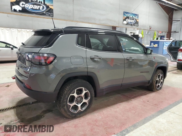 2022 Jeep Compass Trailhawk z VIN 3C4NJDDB4NT203246, wystawiony jako Copart lot #51316075 z przebiegiem 25 966 mil mil oraz Szkoda całkowita • Salvage title. Historia ofert i sprzedaży dostępna na DreamBid. Obrazek 3.