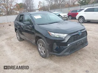 2022 Toyota RAV4 Hybrid XLE with VIN 4T3RWRFV5NU077849, listed as a IAAI auction lot 41780244 with 32,606 mi miles. Bid and sale history available at carsss.com. Image 1.