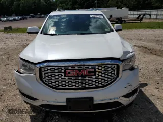 2017 GMC Acadia Denali z VIN 1GKKNXLS8HZ313793, wystawiony jako Copart lot #58252205 z przebiegiem 85 495 mil mil oraz Szkoda całkowita • Salvage title. Historia ofert i sprzedaży dostępna na DreamBid. Obrazek 5.