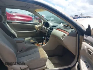 2002 Toyota Solara SE z VIN 2T1CE22P52C001562, wystawiony jako IAAI lot #42231844 z przebiegiem 243 362 mil mil oraz . Historia ofert i sprzedaży dostępna na DreamBid. Obrazek 5.