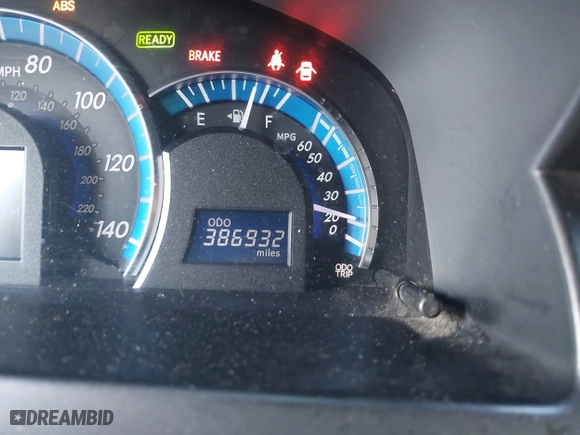 2014 Toyota Camry Hybrid LE with VIN 4T1BD1FK8EU113508, listed as a IAAI auction lot 42068470 with 386,932 mi miles. Bid and sale history available at carsss.com. Image 7.