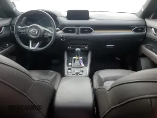 2019 Mazda CX-5 Signature with VIN JM3KFBEY3K0609305, listed as a Copart auction lot 44146455 with 33,104 mi miles and Salvage Title. Bid and sale history available at carsss.com. Image 8.