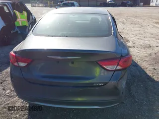 2015 Chrysler 200 Limited with VIN 1C3CCCAB2FN754071, listed as a IAAI auction lot 41686277 with 166,890 mi miles and . Bid and sale history available at carsss.com. Image 16.