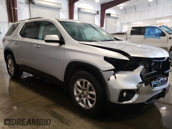 2019 Chevrolet Traverse LT Cloth with VIN 1GNEVGKW3KJ211988, listed as a Copart auction lot 61743754 with 121,679 mi miles and Salvage Title. Bid and sale history available at carsss.com. Image 4.