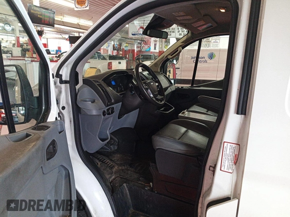 2016 Ford Transit Cargo с VIN 1FTYE1YM1GKB15531, выставлен на аукционе IAAI как лот 42786358 с пробегом 145 600 миль миль и . История ставок и продаж доступна на DreamBid. Изображение 10.