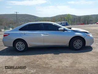 2017 Toyota Camry XLE with VIN 4T1BF1FKXHU447957, listed as a IAAI auction lot 42081934 with 106,269 mi miles. Bid and sale history available at carsss.com. Image 13.