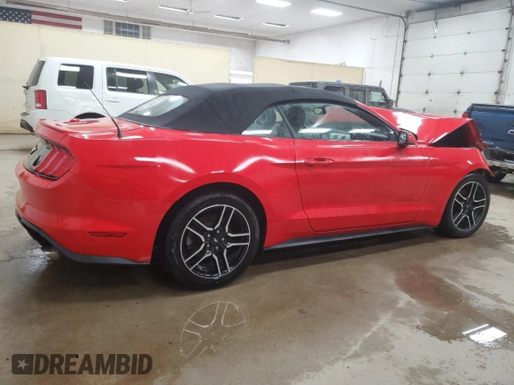 2020 Ford Mustang EcoBoost with VIN 1FATP8UH2L5125585, listed as a Copart auction lot 52748935 with 82,894 mi miles and Clean title. Bid and sale history available at DreamBid. Image 3.