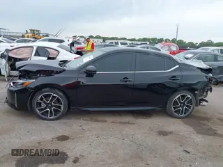 2024 Nissan Sentra SR with VIN 3N1AB8DV4RY255002, listed as a IAAI auction lot 42461623 with 19,189 mi miles and . Bid and sale history available at DreamBid. Image 14.