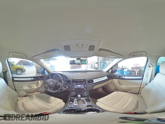 2012 Volkswagen Touareg Sport с VIN WVGEK9BP6CD009633, выставлен на аукционе Copart как лот 85475414 с пробегом 139 872 миль миль и Списание • Salvage title. История ставок и продаж доступна на DreamBid. Изображение 13.