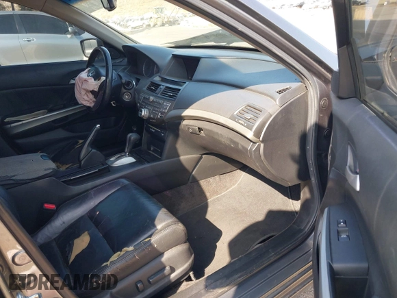 2009 Honda Accord EX-L with VIN 1HGCP36879A017071, listed as a IAAI auction lot 42107984 with 137,385 mi miles and . Bid and sale history available at DreamBid. Image 5.