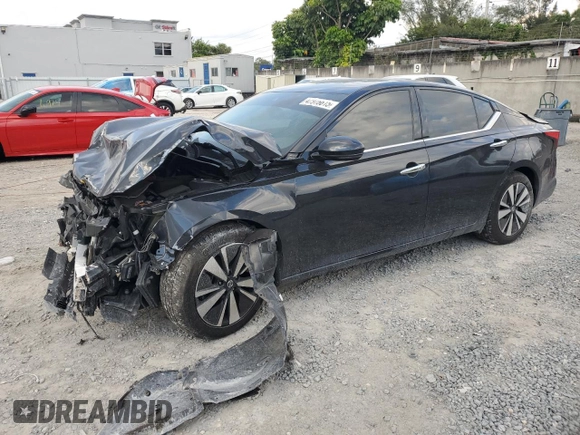 2020 Nissan Altima SV с VIN 1N4BL4DV3LC133034, выставлен на аукционе Copart как лот 47976615 с пробегом 26 544 миль миль и На запчасти • Non repairable. История ставок и продаж доступна на DreamBid. Изображение 1.