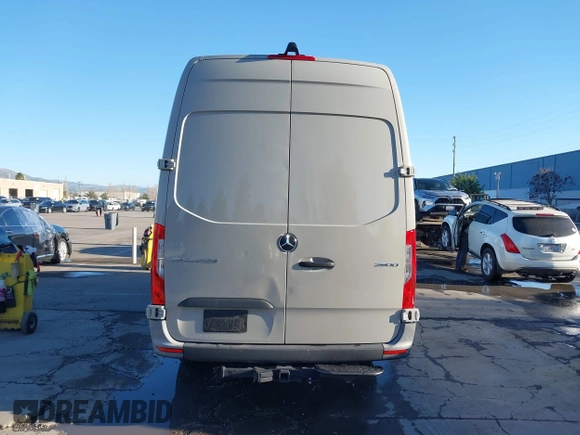 2022 Mercedes-Benz Sprinter with VIN W1Y40CHY3NT082983, listed as a IAAI auction lot 41505872 with 130,341 mi miles and . Bid and sale history available at carsss.com. Image 16.