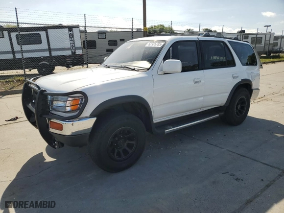 1997 Toyota 4Runner SR5 with VIN JT3HN86R1V0110981, listed as a Copart auction lot 52325785 with 209,337 mi miles and Salvage Title. Bid and sale history available at carsss.com. Image 1.