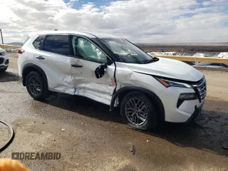 2025 Nissan Rogue S z VIN 5N1BT3AB8SC765522, wystawiony jako Copart lot #88265865 z przebiegiem 3 615 mil mil oraz Szkoda całkowita • Salvage title. Historia ofert i sprzedaży dostępna na DreamBid. Obrazek 4.