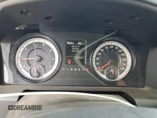 2023 Ram 1500 Tradesman z VIN 3C6JR6DG3PG550150, wystawiony jako Copart lot #50999935 z przebiegiem 52 959 mil mil oraz Szkoda całkowita • Salvage title. Historia ofert i sprzedaży dostępna na DreamBid. Obrazek 9.