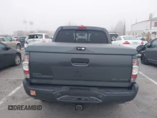2009 Toyota Tacoma z VIN 5TELU42N39Z610375, wystawiony jako IAAI lot #41671324 z przebiegiem 170 320 mil mil oraz . Historia ofert i sprzedaży dostępna na DreamBid. Obrazek 16.