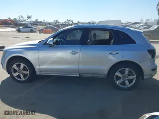 2011 Audi Q5 3.2L Premium Plus with VIN WA1DKAFP9BA068715, listed as a IAAI auction lot 41867985 with 147,207 mi miles. Bid and sale history available at carsss.com. Image 15.