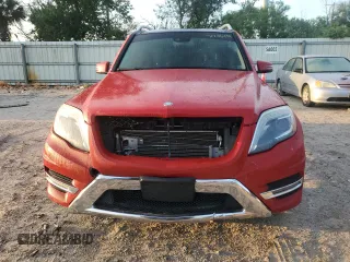 2015 Mercedes-Benz GLK 250 with VIN WDCGG0EB1FG365477, listed as a Copart auction lot 71748494 with 135,522 mi miles and Salvage Title. Bid and sale history available at DreamBid. Image 5.