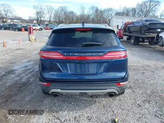 2017 Lincoln MKC Select with VIN 5LMCJ2D94HUL50145, listed as a IAAI auction lot 41620695 with 100,331 mi miles and . Bid and sale history available at DreamBid. Image 17.