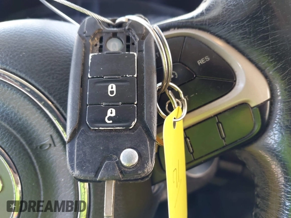 2015 Jeep Renegade Latitude with VIN ZACCJABT2FPB28170, listed as a IAAI auction lot 42003792 with 119,433 mi miles and . Bid and sale history available at DreamBid. Image 11.