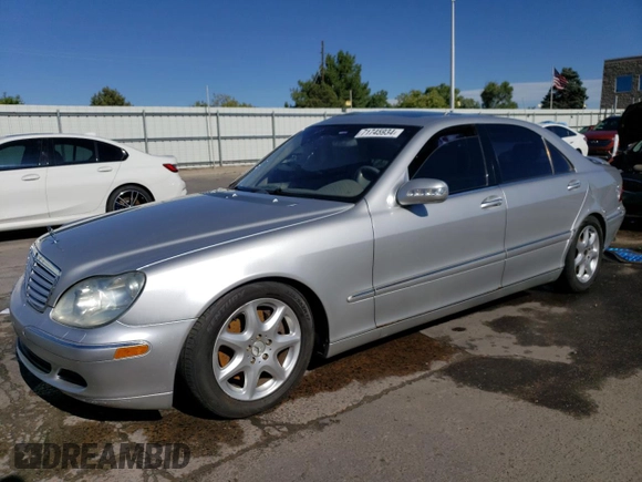 2004 Mercedes-Benz S-Class 4.3L with VIN WDBNG83JX4A423297, listed as a Copart auction lot 71745934 with 171,960 mi miles and Salvage Title. Bid and sale history available at carsss.com. Image 1.
