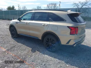 2021 Kia Sorento SX Prestige X-Line with VIN 5XYRKDLF8MG013443, listed as a IAAI auction lot 41687960 with 94,301 mi miles. Bid and sale history available at carsss.com. Image 3.