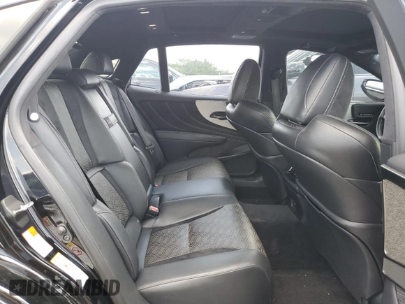 2018 Lexus LS 500 z VIN JTHC51FF2J5004506, wystawiony jako Copart lot #58495633 z przebiegiem Nie podano mil oraz . Historia ofert i sprzedaży dostępna na DreamBid. Obrazek 10.
