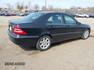 2006 Mercedes-Benz C с VIN WDBRF87H06F801774, выставлен на аукционе IAAI как лот 41791614 с пробегом 249 942 миль миль и . История ставок и продаж доступна на DreamBid. Изображение 4.