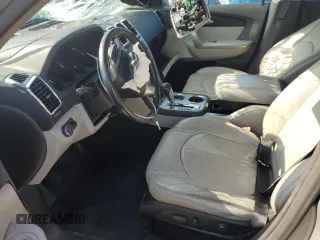 2007 GMC Acadia SLT z VIN 1GKER337X7J104400, wystawiony jako Copart lot #46266275 z przebiegiem 188 362 mil mil oraz Szkoda całkowita • Salvage title. Historia ofert i sprzedaży dostępna na DreamBid. Obrazek 7.