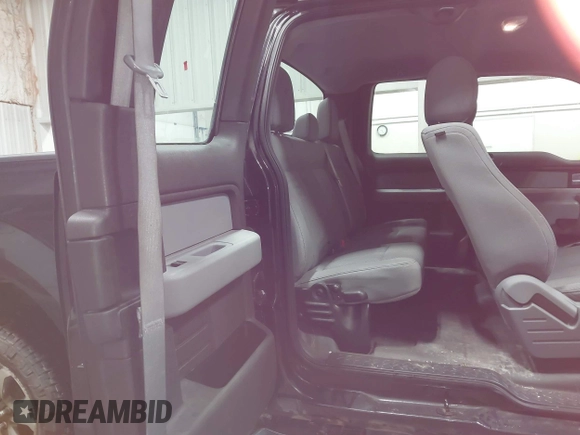 2014 Ford F-150 XL with VIN 1FTFX1EF6EKG50925, listed as a IAAI auction lot 41580247 with 84,301 mi miles. Bid and sale history available at carsss.com. Image 8.