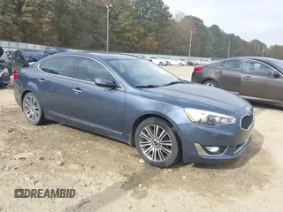 2014 Kia Cadenza Premium with VIN KNALN4D72E5165634, listed as a IAAI auction lot 40725189 with 126,993 mi miles. Bid and sale history available at carsss.com. Image 1.