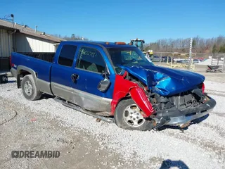2003 Chevrolet Silverado 1500 LS with VIN 2GCEK19T231344151, listed as a IAAI auction lot 41602314 with 194,598 mi miles. Bid and sale history available at carsss.com. Image 1.