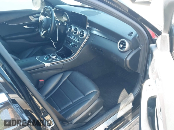 2021 Mercedes-Benz C 300 with VIN W1KWF8DB1MR609950, listed as a IAAI auction lot 41119142 with 41,842 mi miles and . Bid and sale history available at carsss.com. Image 5.