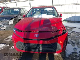 2025 Toyota Camry LE с VIN 4T1DBADK3SU011319, выставлен на аукционе IAAI как лот 41430879 с пробегом 2 366 миль миль и . История ставок и продаж доступна на DreamBid. Изображение 12.
