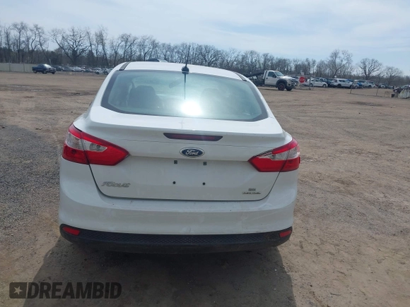 2014 Ford Focus SE with VIN 1FADP3F21EL347114, listed as a IAAI auction lot 41984235 with 110,559 mi miles and . Bid and sale history available at carsss.com. Image 17.
