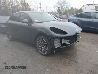 2019 Porsche Macan S z VIN WP1AB2A54KLB31467, wystawiony jako IAAI lot #41554206 z przebiegiem 45 743 mil mil oraz . Historia ofert i sprzedaży dostępna na DreamBid. Obrazek 1.