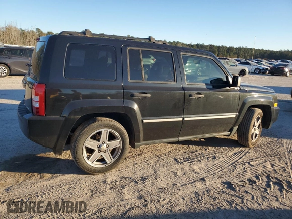 2008 Jeep Patriot Limited with VIN 1J8FT48W88D708754, listed as a Copart auction lot 83832574 with Not Provided miles and Salvage Title. Bid and sale history available at DreamBid. Image 3.