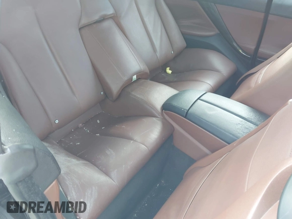 2012 BMW 6 Series 640i z VIN WBALW7C52CC618691, wystawiony jako IAAI lot #41305802 z przebiegiem Nie podano mil oraz . Historia ofert i sprzedaży dostępna na DreamBid. Obrazek 8.