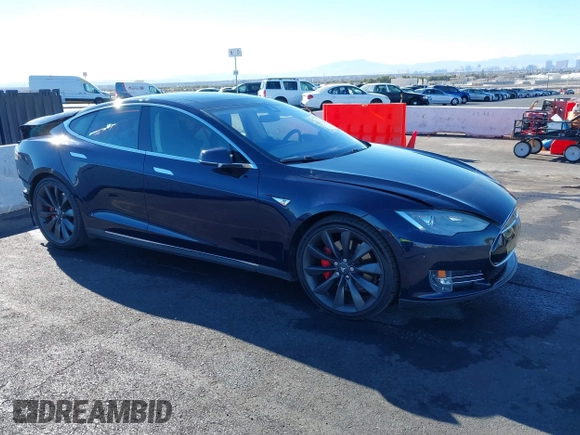 2014 Tesla Model S 60 with VIN 5YJSA1H14EFP57209, listed as a IAAI auction lot 41305157 with 141,364 mi miles and . Bid and sale history available at DreamBid. Image 1.