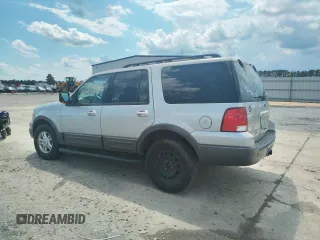 2006 Ford Expedition Special Service with VIN 1FMFU15506LA10037, listed as a Copart auction lot 61726303 with 225,227 mi miles and Salvage Title. Bid and sale history available at carsss.com. Image 2.