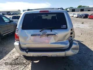 2006 Toyota 4Runner SR5 z VIN JTEBU14R560082176, wystawiony jako Copart lot #56339665 z przebiegiem 235 666 mil mil oraz Szkoda całkowita • Salvage title. Historia ofert i sprzedaży dostępna na DreamBid. Obrazek 6.
