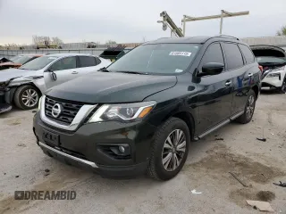 2019 Nissan Pathfinder SV z VIN 5N1DR2MM1KC578332, wystawiony jako Copart lot #51585115 z przebiegiem 113 522 mil mil oraz Szkoda całkowita • Salvage title. Historia ofert i sprzedaży dostępna na DreamBid. Obrazek 1.