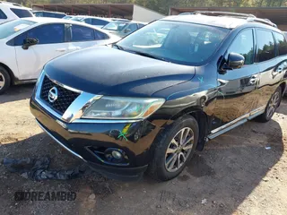 2016 Nissan Pathfinder S with VIN 5N1AR2MN6GC604779, listed as a IAAI auction lot 40990112 with 188,881 mi miles and . Bid and sale history available at DreamBid. Image 6.