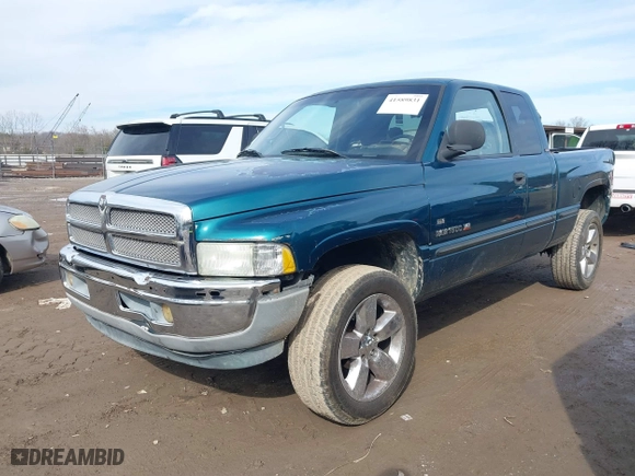 1998 Dodge Ram 1500 with VIN 1B7HF13Y4WJ203422, listed as a IAAI auction lot 41589831 with 454,838 mi miles. Bid and sale history available at carsss.com. Image 2.