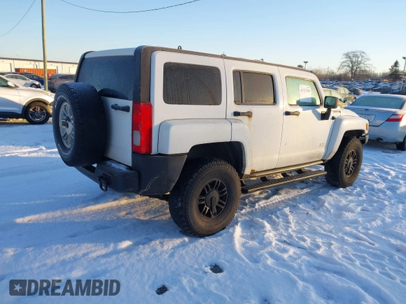 2006 Hummer H3 with VIN 5GTDN136168216855, listed as a IAAI auction lot 41327580 with 244,321 mi miles and . Bid and sale history available at DreamBid. Image 4.