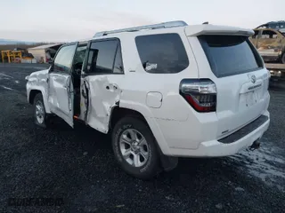 2016 Toyota 4Runner Limited with VIN JTEBU5JR1G5356540, listed as a IAAI auction lot 41141508 with 127,874 mi miles. Bid and sale history available at carsss.com. Image 3.
