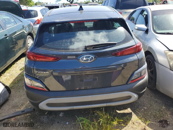 2022 Hyundai Kona SE with VIN KM8K22AB9NU862725, listed as a Copart auction lot 73019444 with 0 mi miles and Salvage Title. Bid and sale history available at carsss.com. Image 6.