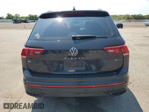 2023 Volkswagen Tiguan SE R-Line Black with VIN 3VV8B7AX3PM141106, listed as a Copart auction lot 62381835 with 18,153 mi miles and Salvage title. Bid and sale history available at DreamBid. Image 6.