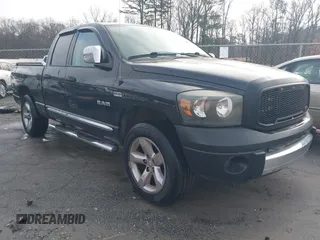 2008 Dodge 1500 SLT with VIN 1D7HU18228S628151, listed as a IAAI auction lot 41563519 with 274,532 mi miles. Bid and sale history available at carsss.com. Image 1.